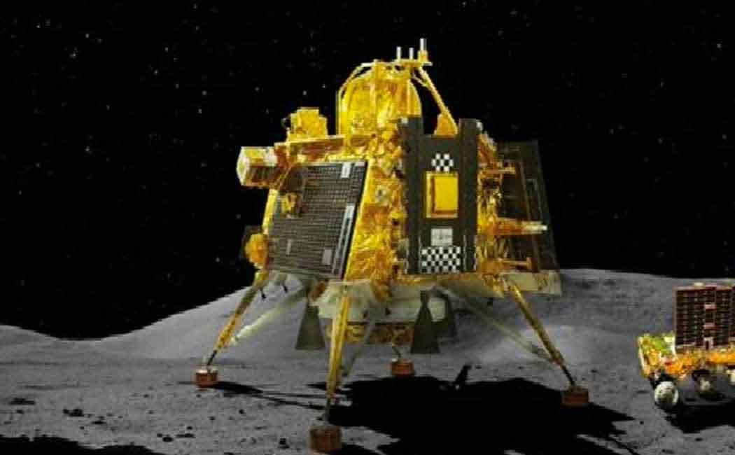 Another feat of Chandrayaan! The first information about the moon that came to earth!