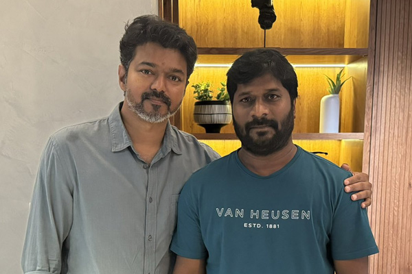 nithilan saminathan about vijay praised his maharaja movie