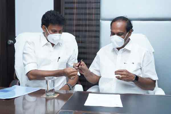 I. Leoni takes over as President of Tamil Nadu Textbook Department