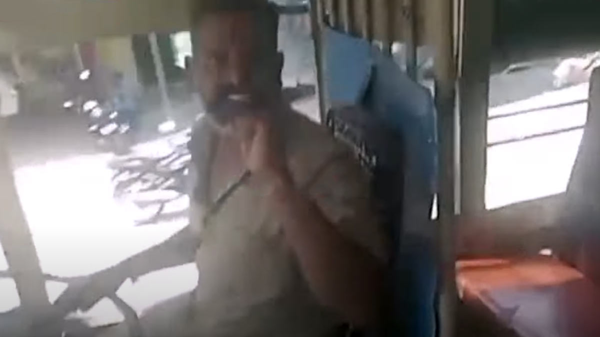 'Put the video anywhere you want, the bus won't stop' - Shocked by the driver's actions