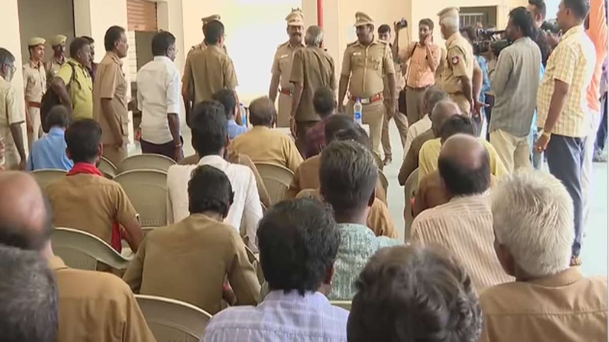 'No caste songs' - police warning to drivers, conductors