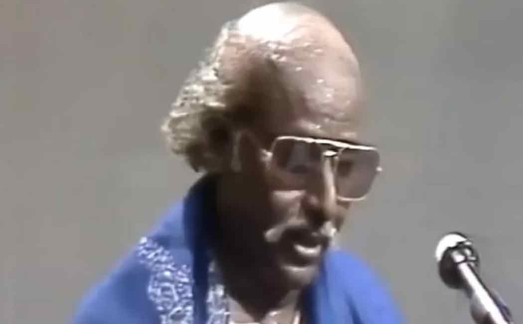 Poetic Confession in Court - Unforgettable Ponnivalavan