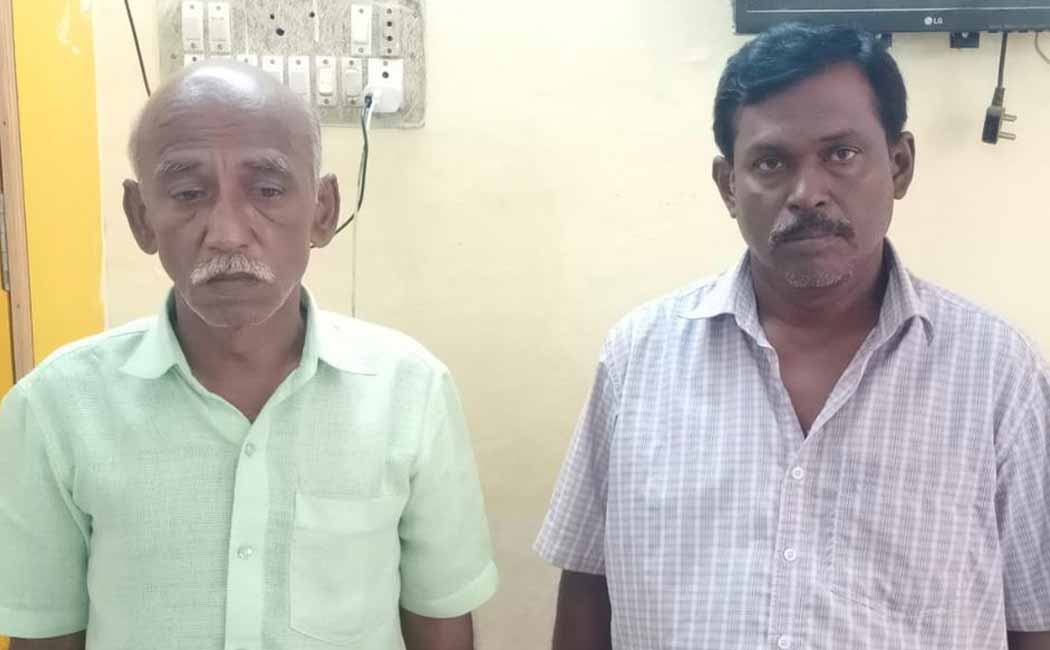 Seizure tobacco products worth Rs 2.50 lakhs and Two arrested