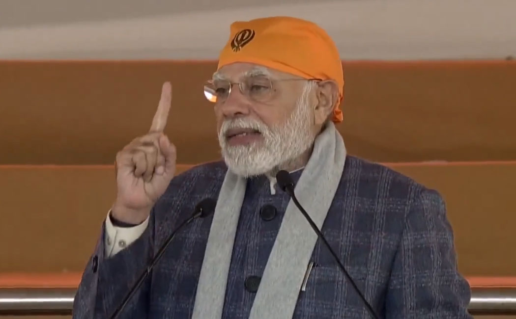 pm modi said Aurangzeb Wanted Convert Religion Guru Gobind Singh's Children