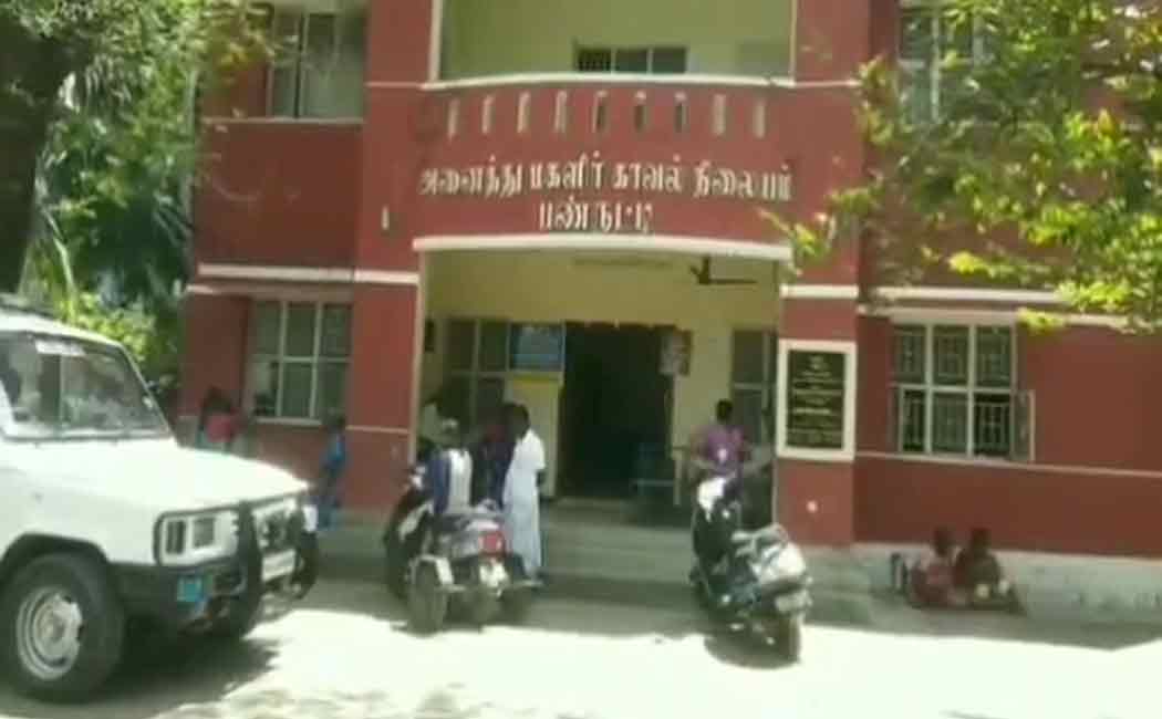 Stopped marriage ... Groom complains for seven lakh compensation