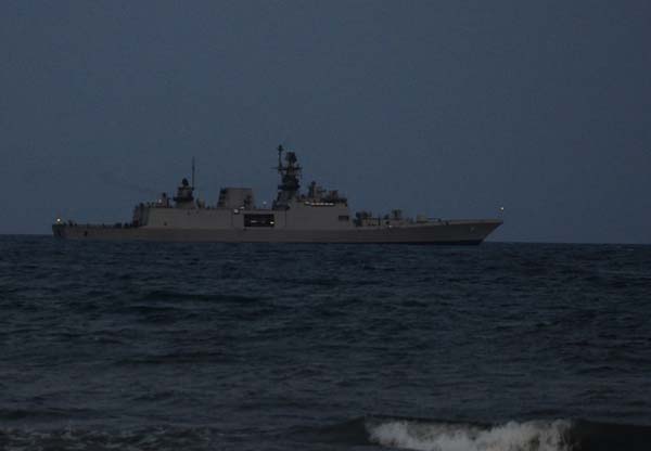 The Navy thanked the doctors - chennai marina beach
