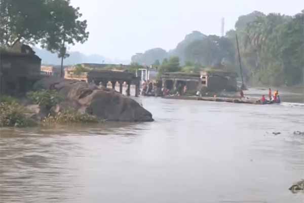 Heavy downpour; What is the status of southern districts?