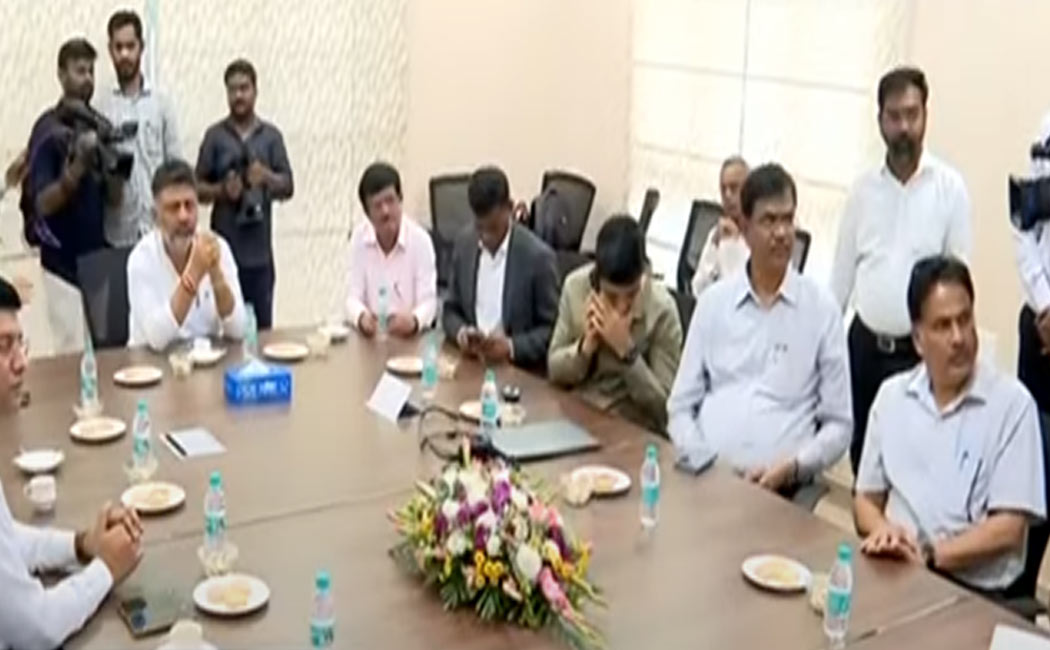 Karnataka Deputy Chief Minister TK Shivakumar inspects bio-CNG center in Chennai