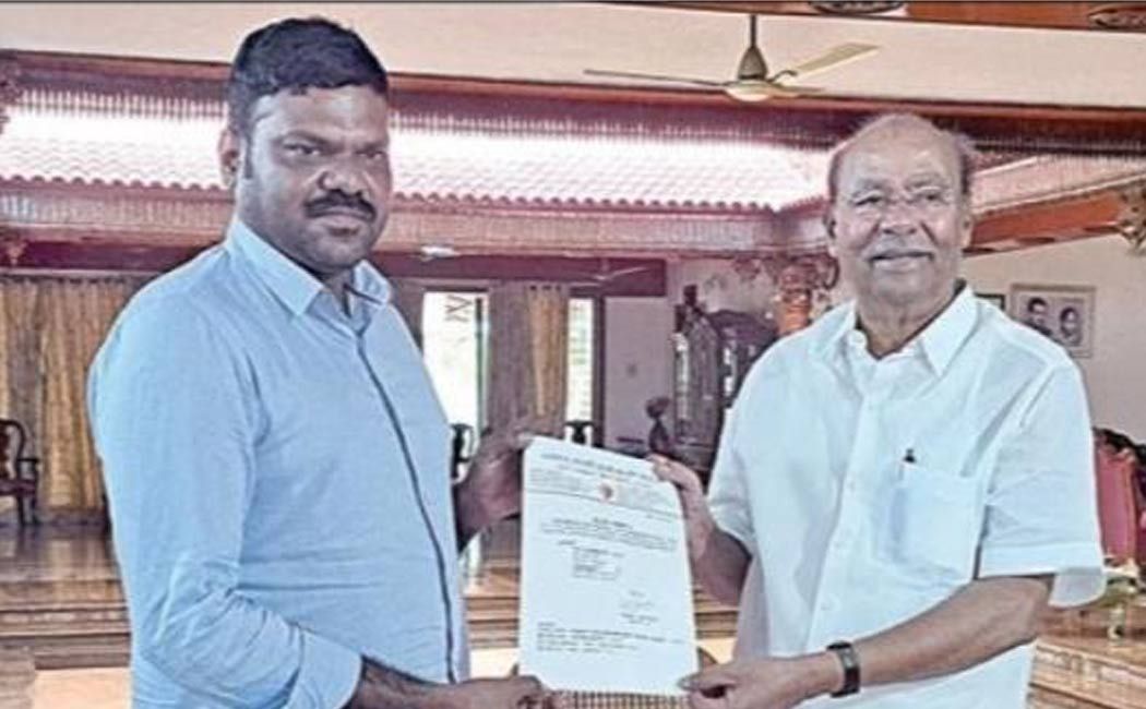 GKM Tamil Kumaran resigns from the post pmk youth leader