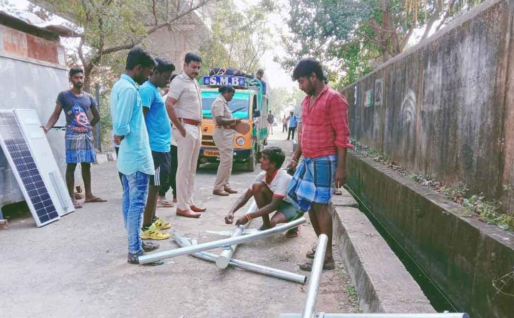 Corporation accepts Railway police inspector's demand