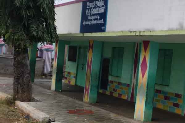Laguwambatti Government School caught in controversy; DMK leader arrested!