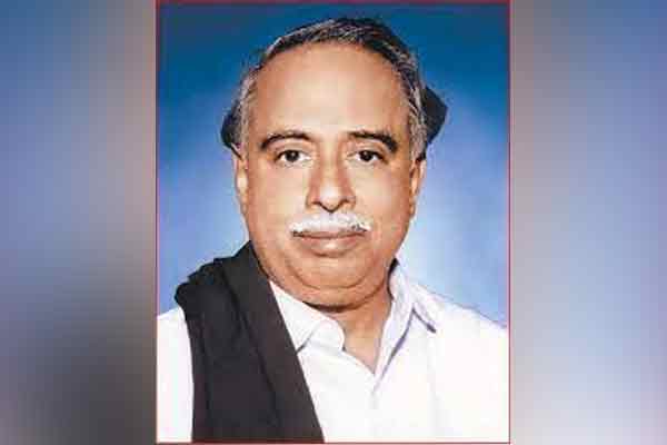 kavignar and senior journalist written the letter for chief minister mkstalin