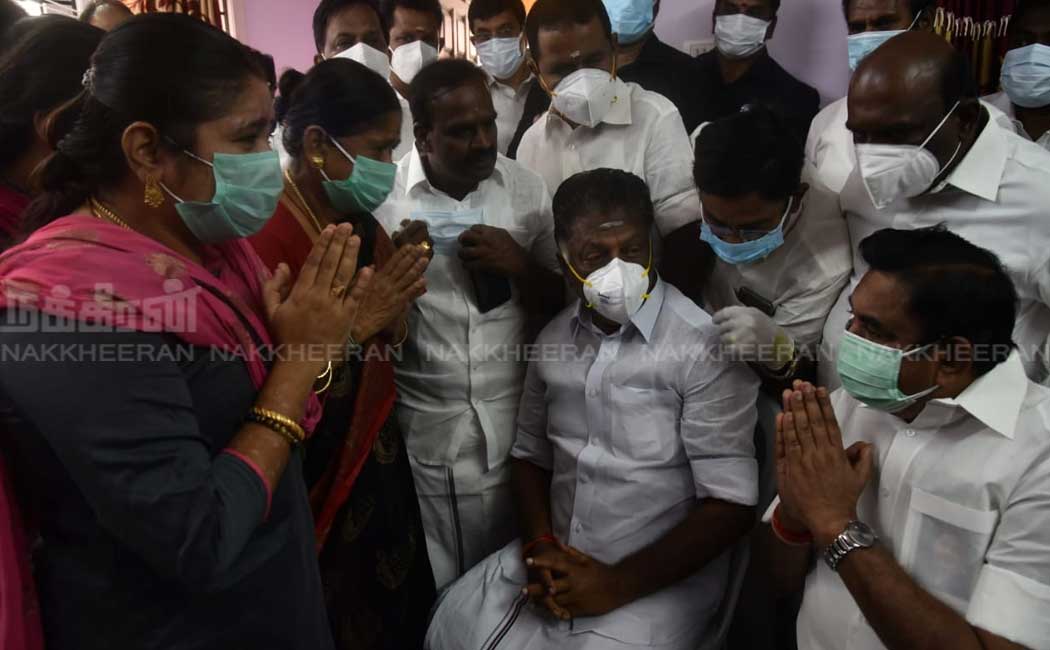 Leaders who paid tribute to Madhusudhanan's body