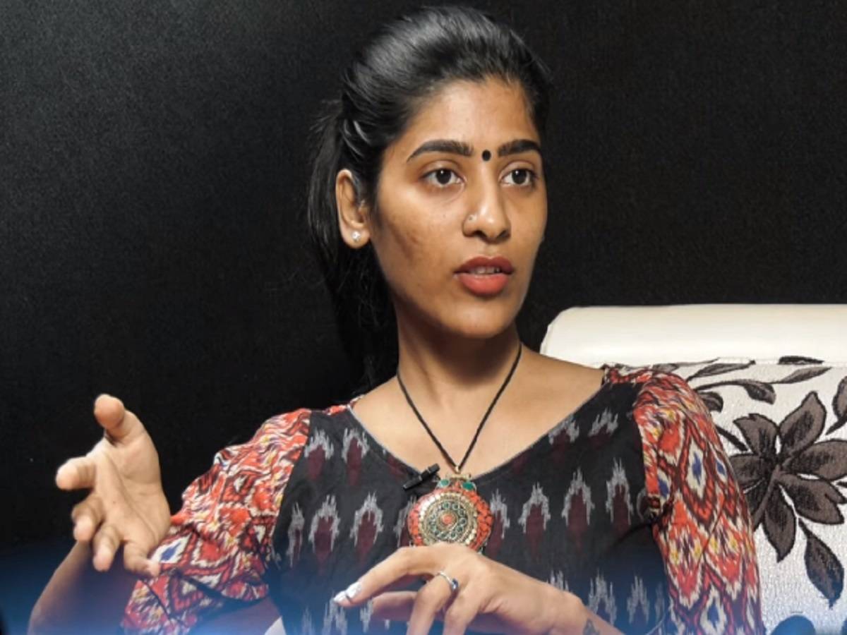 gayathiri gupta