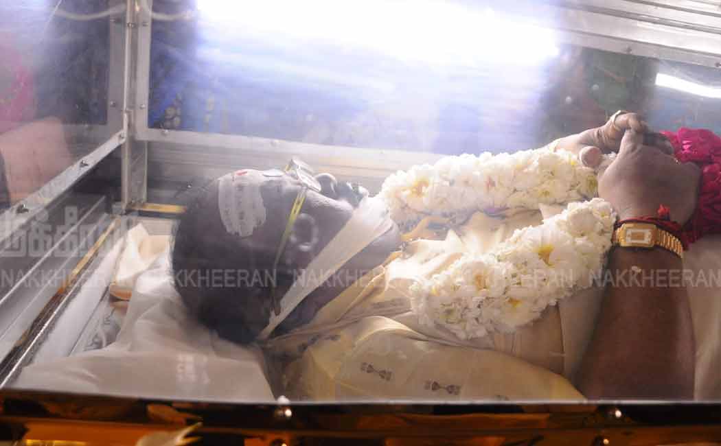 Celebrities Tribute To Director TP Gajendran (Photos)