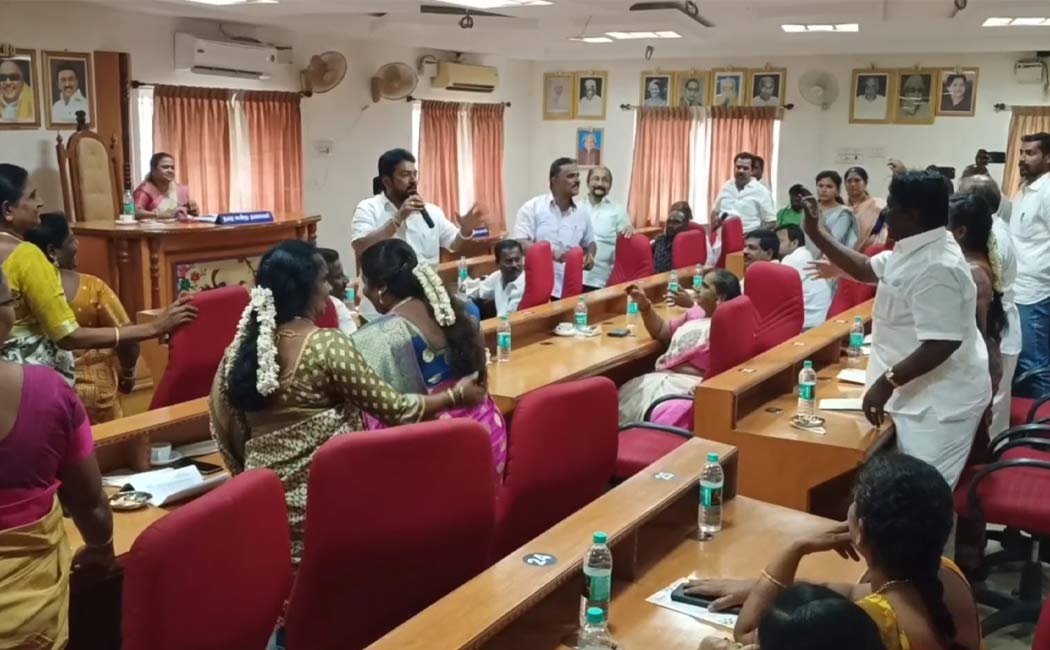 Ranipet Nagar forum stirs up with Chairman reply