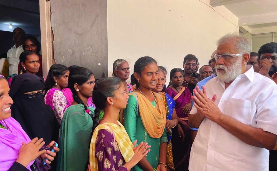 Minister I. Periyasamy who helped the education of poor students