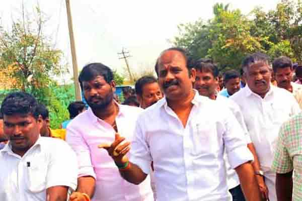 Rishivandiyam MLA vasantham karthikeyan Remove tasmac