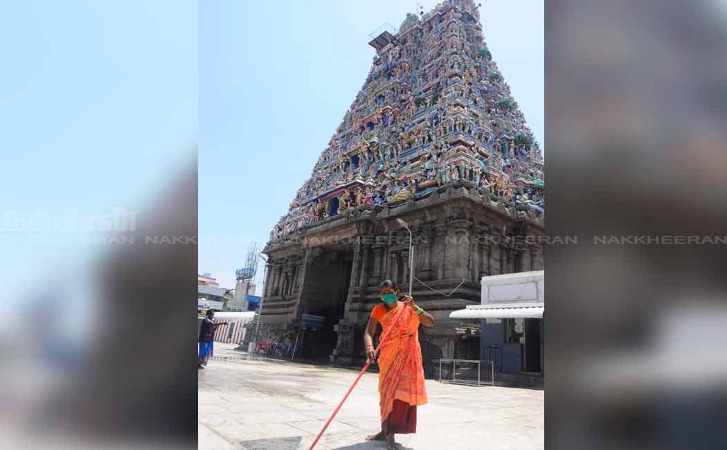 Kabaliswarar Temple getting ready to open…