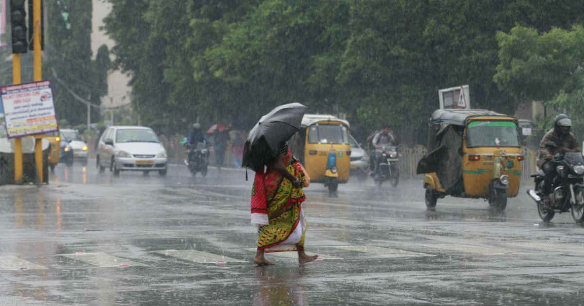 Heavy rain with thunder in three districts in next 24 hours!