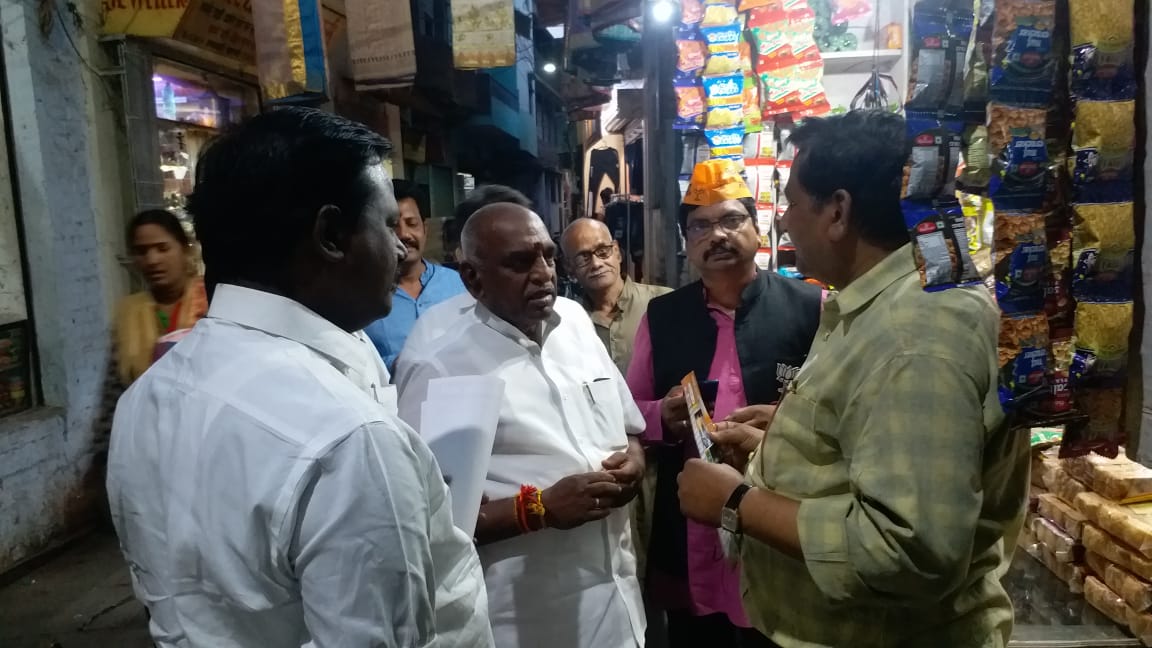 Ponnarakrishnan campaign in Varanasi