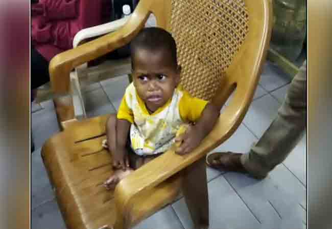 The child who fell asleep on the bus ... the conductor handed over by the police!