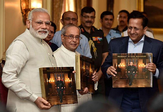 former president pranab mukherjee bharat ratna award ceremony at rashtrapati bhavan