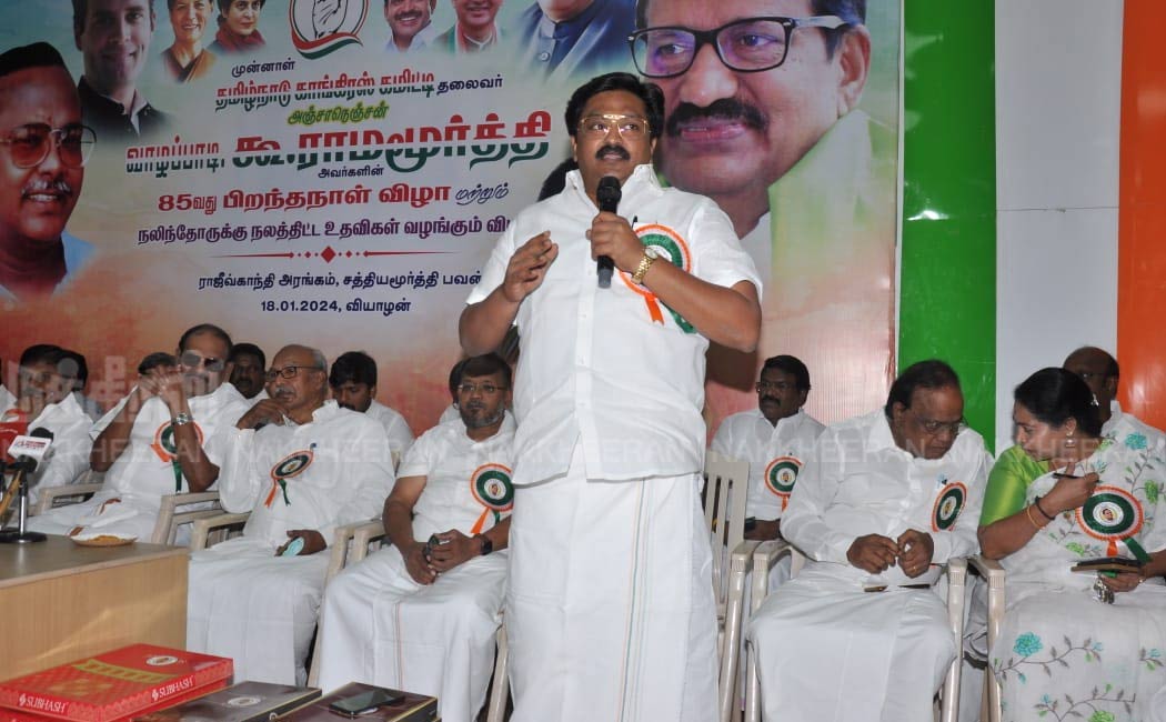 Vazhapadi k Ramamurthy's birthday party under the leadership of Tamil Nadu Congress (Pictures)