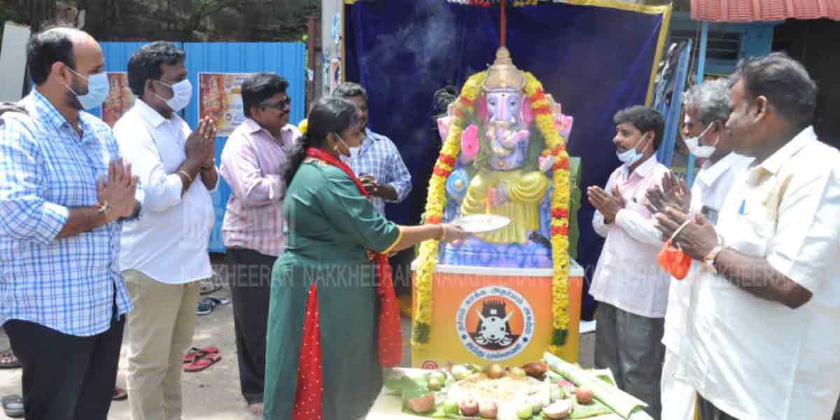 Ganesha statue in defiance of orders (Pictures)