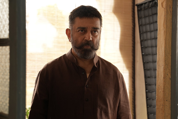 Karnataka Culture Minister's Warning To Kamal Haasan regards kannada language issue
