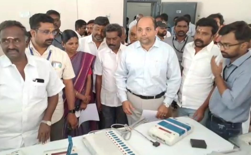 district collector has said that 500 machines are ready Erode East by-election polling