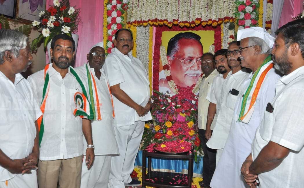 Vazhapadi k Ramamurthy's birthday party under the leadership of Tamil Nadu Congress (Pictures)