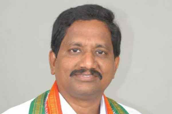 Mayiladuthurai constituency for whom