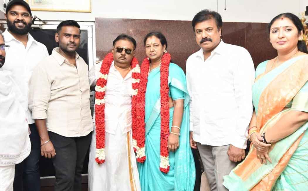 DMDK leader Vijayakanth celebrates birthday