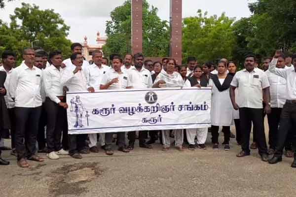 Demonstration demanding the passing of the Lawyer Protection Act