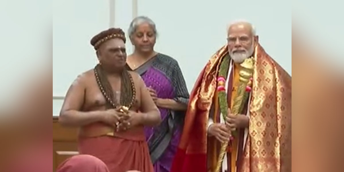 Rajinikanth congratulates Modi on the 'identity of Tamils that will shine'