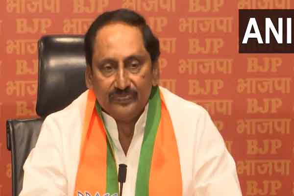 andhra pradesh former chief minister kiran kumar reddy joins bjp party