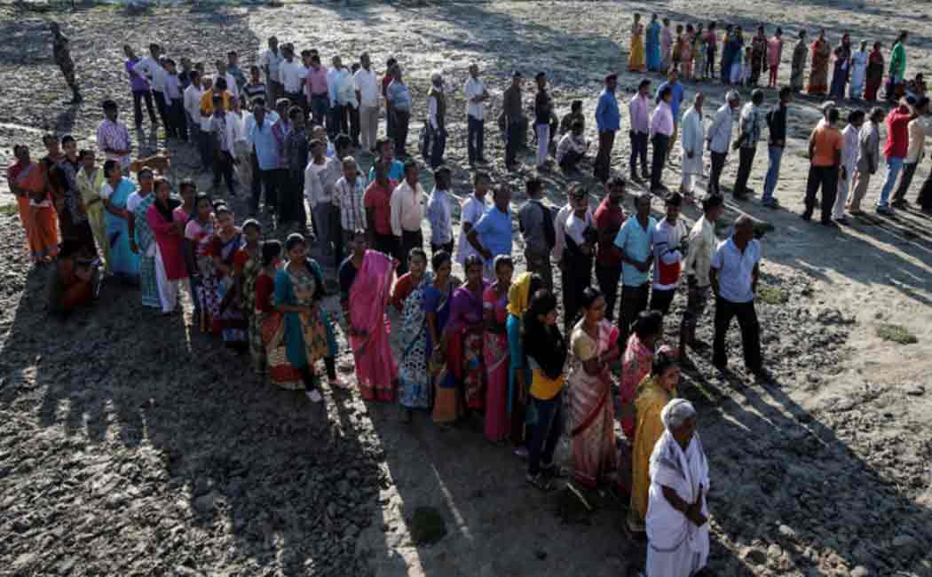 landmine blast in maharashtra near poling booth