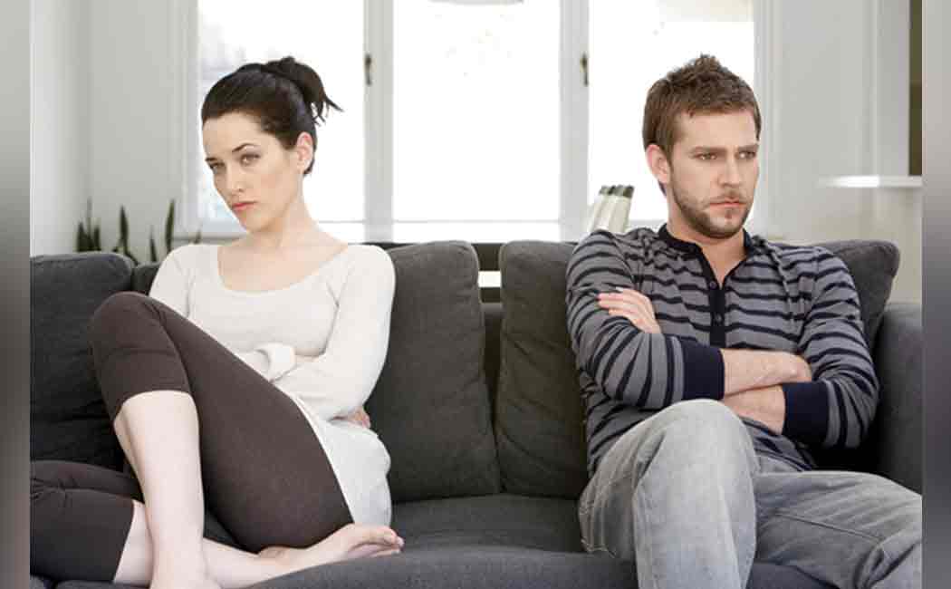 girl wants divorce because of her husband restricts her to play pubg game