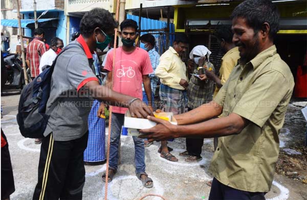 Tasmac store opens in Chennai