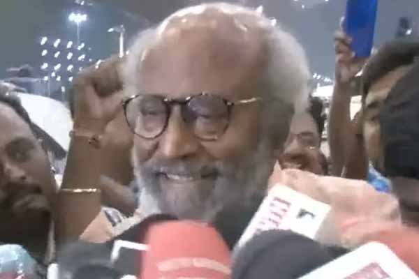 Rajinikanth attend press meet at chennai airport