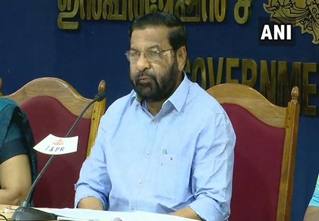 kerala sabarimala temples peoples not allowed minister press meet