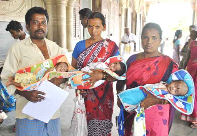 pudukkottai one women going to collector office need to help 5 childrens, not foods ,not home