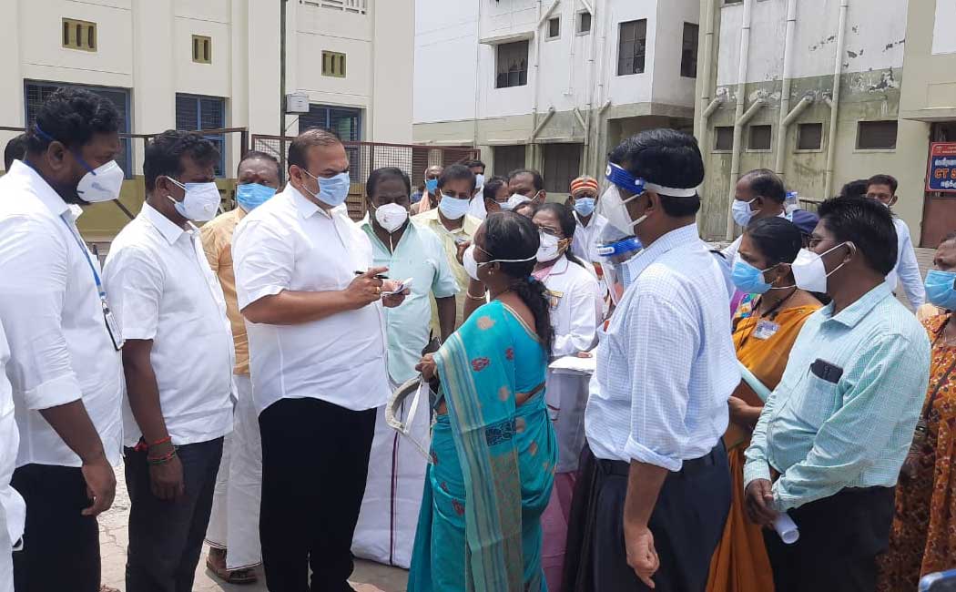 The legislator who visited and inspected the hospitals