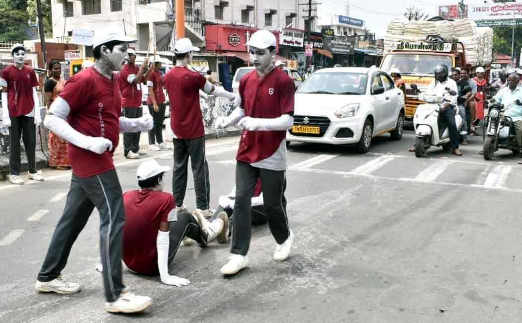 School students awareness silent play Motorists are resilient