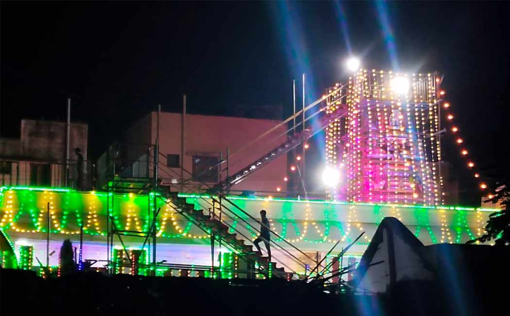 Atinam spoke about politics in a spiritual ceremony
