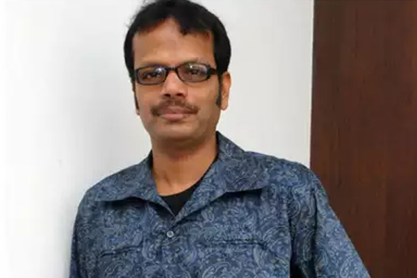 ss kumaran statement regards vignesh shivan and his movie lic title issue
