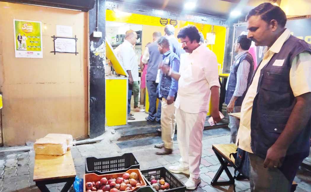Food safety officer seal juice shop in Trichy
