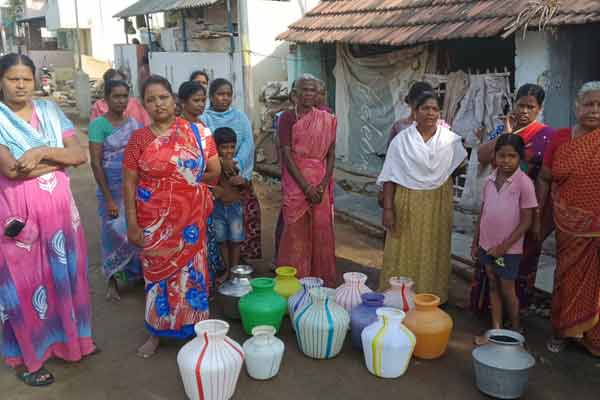 People living on banks of Trichy Cauvery dam are suffering without drinking water