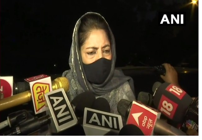 jammu and kashmir former chief minister Mehbooba Mufti pressmeet in delhi